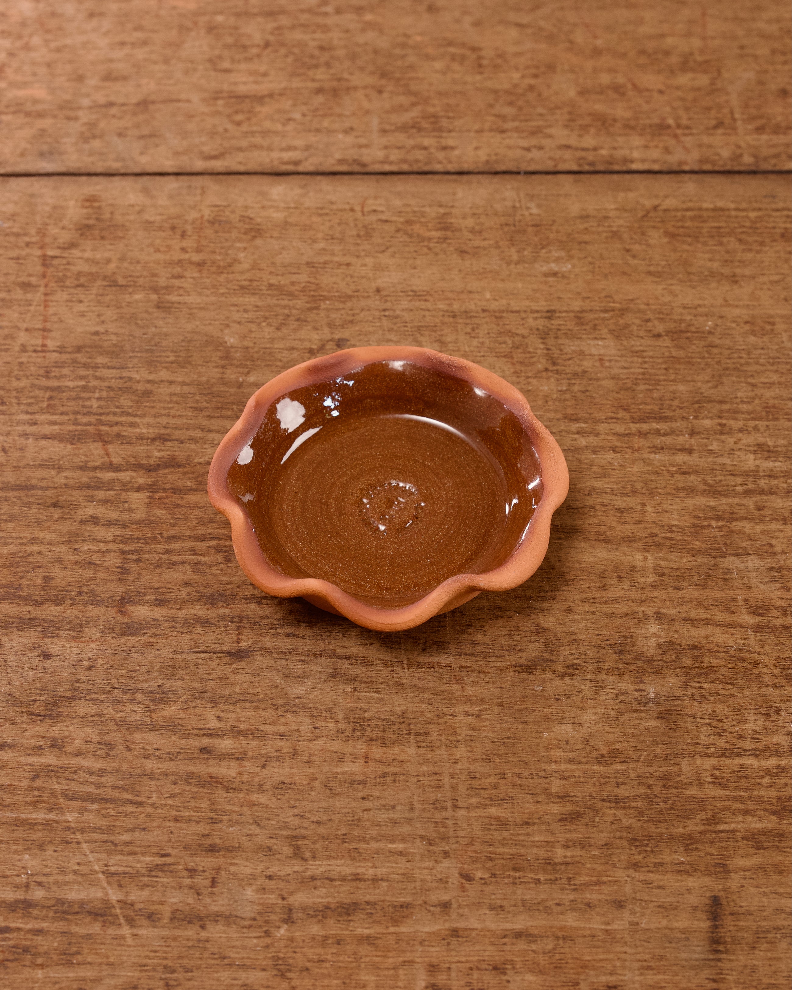 Mini Scalloped Pot