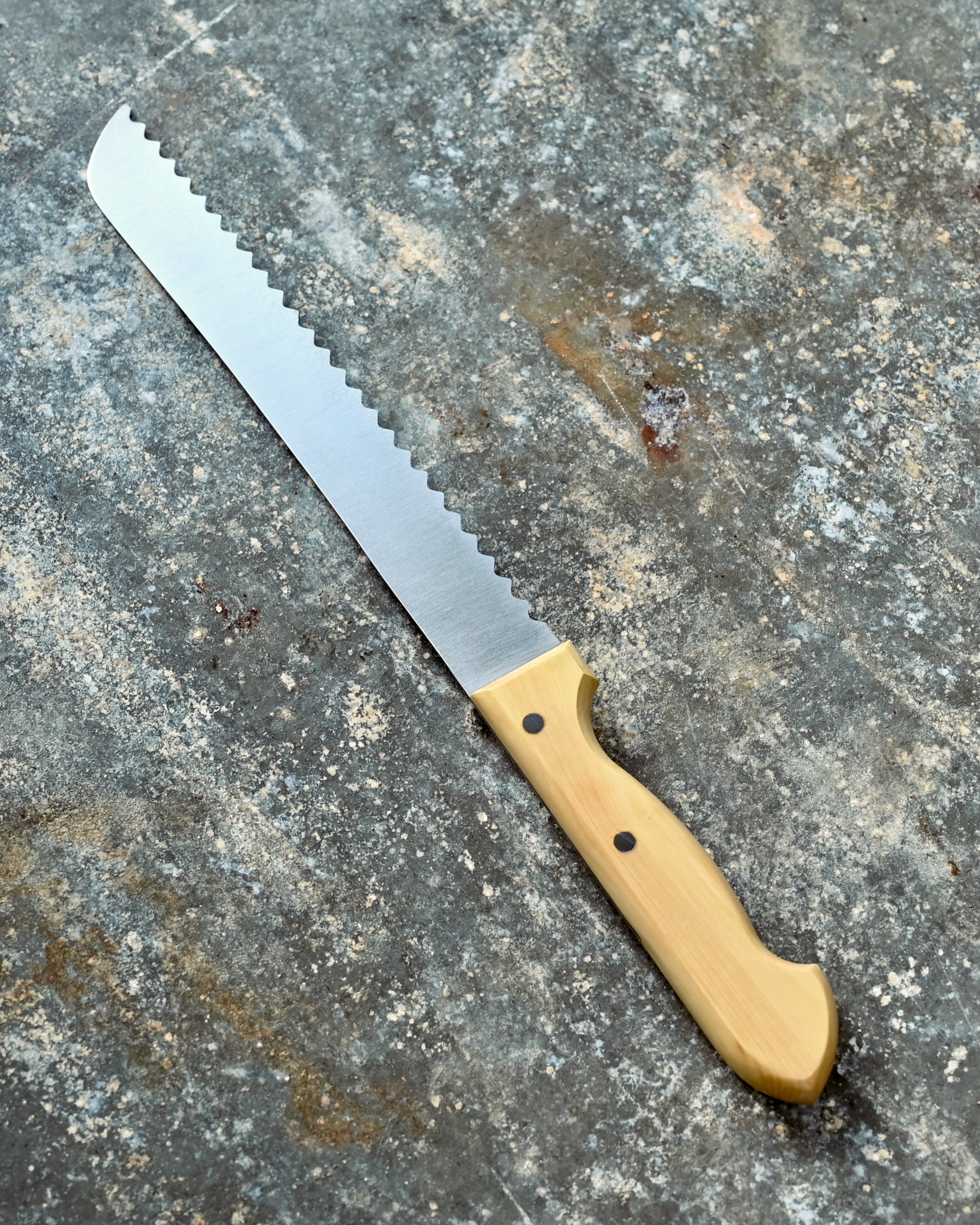 Boxwood Bread Knife
