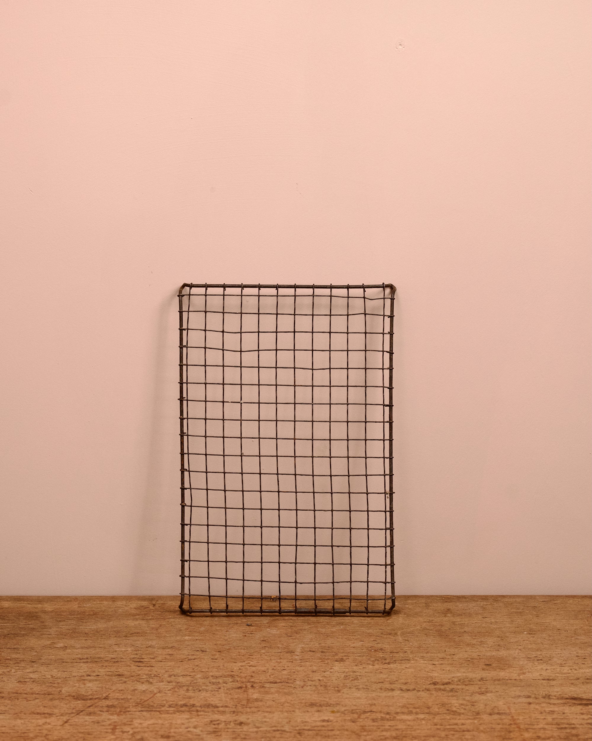 FOUND | Wire Cooling Rack