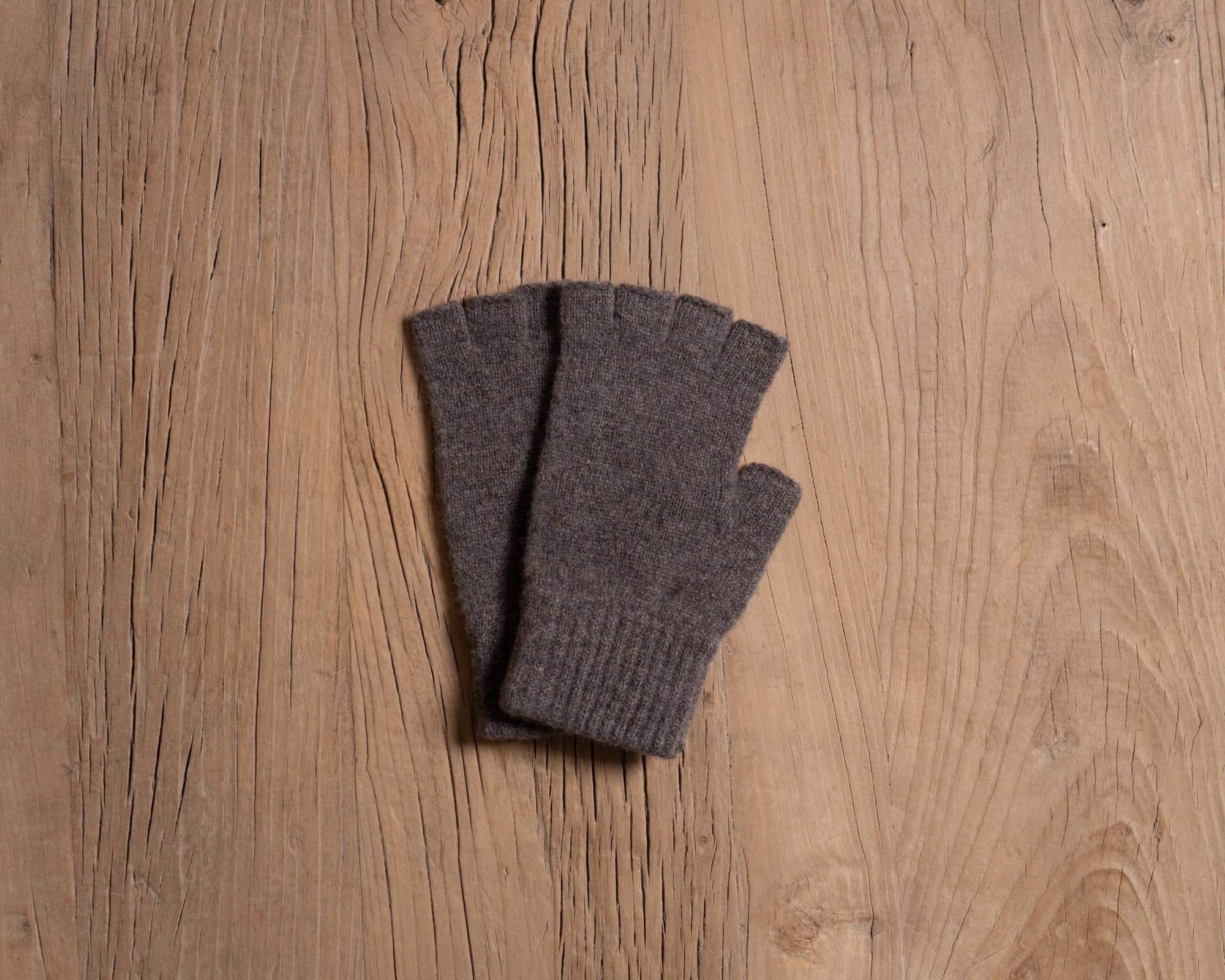 Lambswool Harvesting Gloves