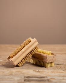 Stiff Nail Brush
